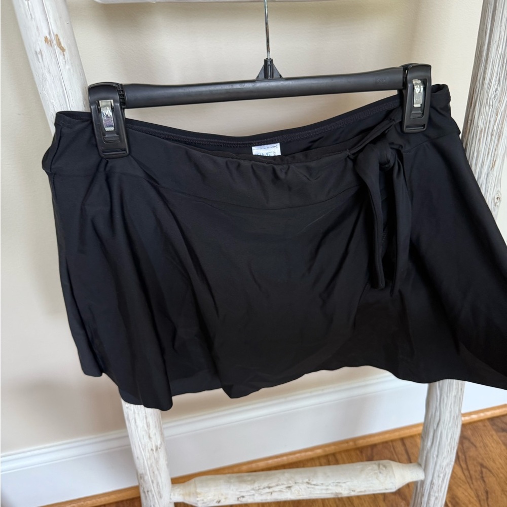 Time and Tru Black Swim Side Sash Skirt Bottom 8-10 NWT